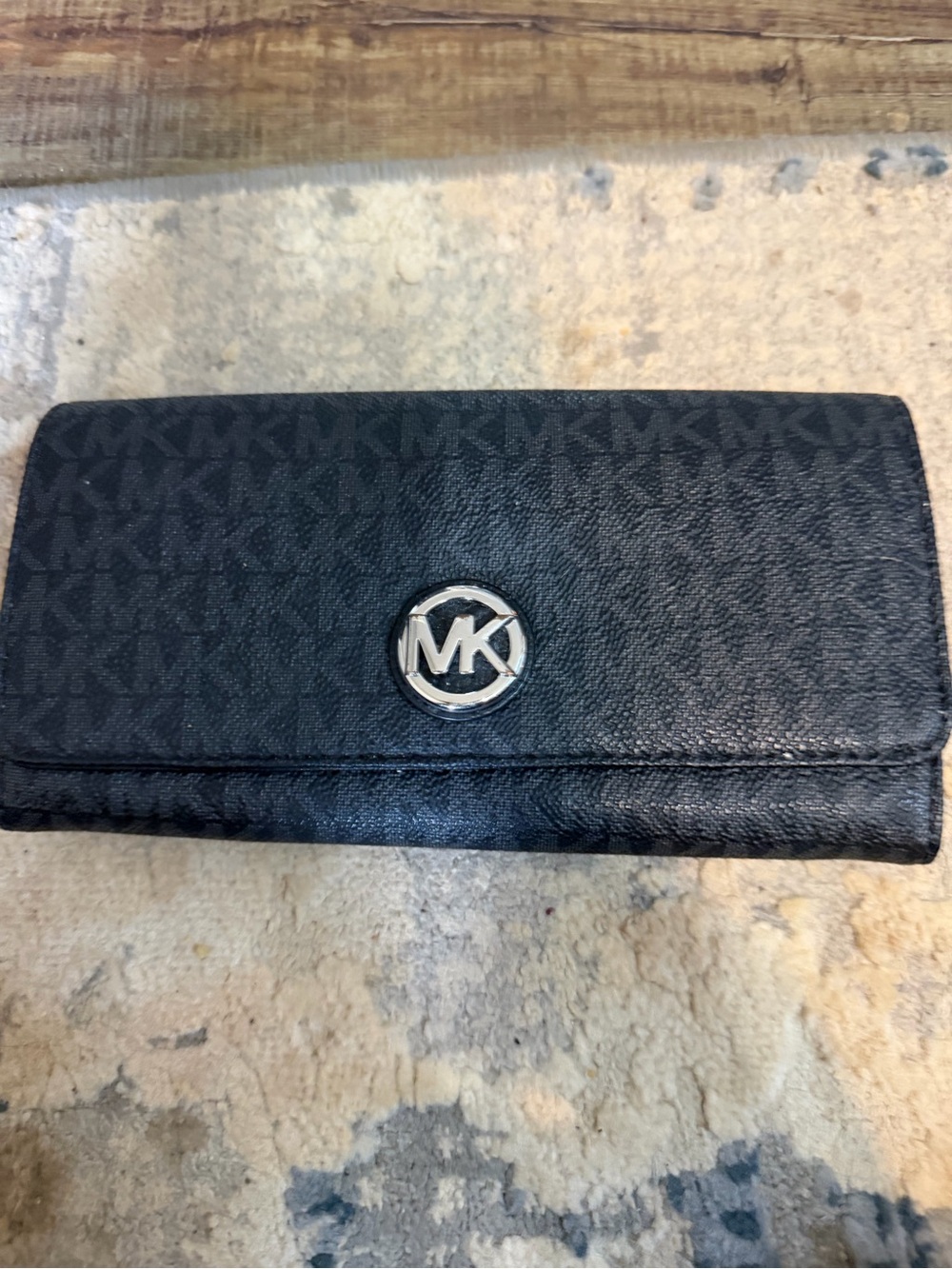 Michael Kors Black MK Logo Continental Wallet